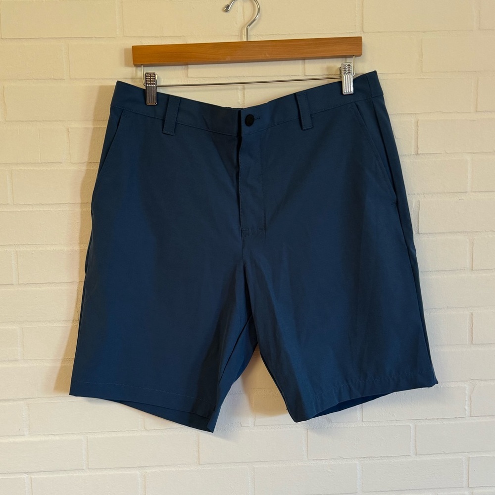 NWT Banana Republic Blue Mens Flat Front Shorts